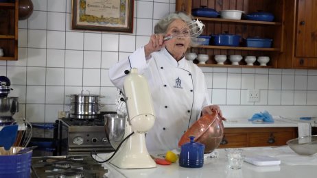 Silwood School of Cookery: How to Make Meringues (PLANET EAT)