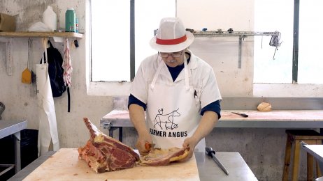 Farmer Angus’s Butchery Masterclass: Salami Stick (Planet Eat)