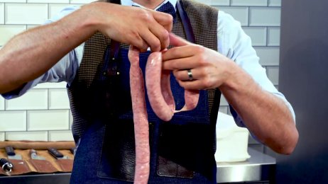 Simon’s Butchery Masterclass: Linking Sausages (Planet Eat)